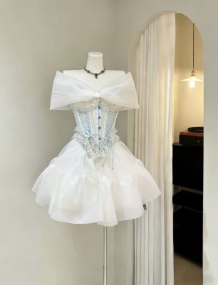 Váy ngắn cúp nơ