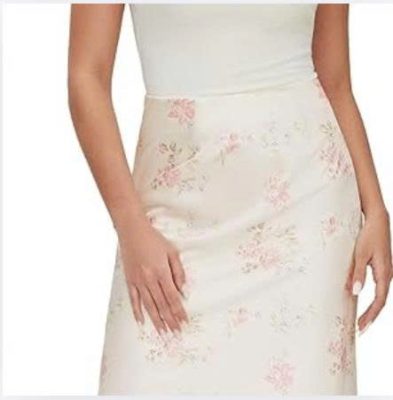 Chân Váy Lụa Đẹp, Mềm Mại Và Thanh Lịch Cho Mọi Phong Cách