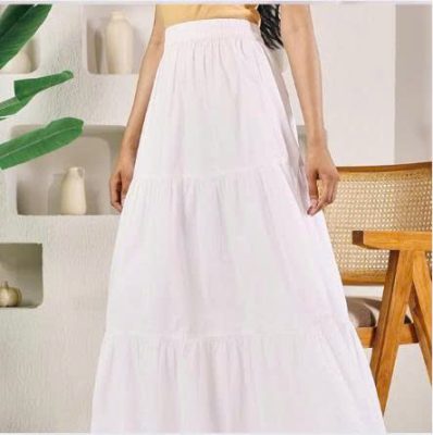 Xu Hướng Chân Váy Xòe Dài Đẹp Và Thanh Lịch Cho Phái Nữ