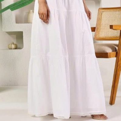 Xu Hướng Chân Váy Xòe Dài Đẹp Và Thanh Lịch Cho Phái Nữ