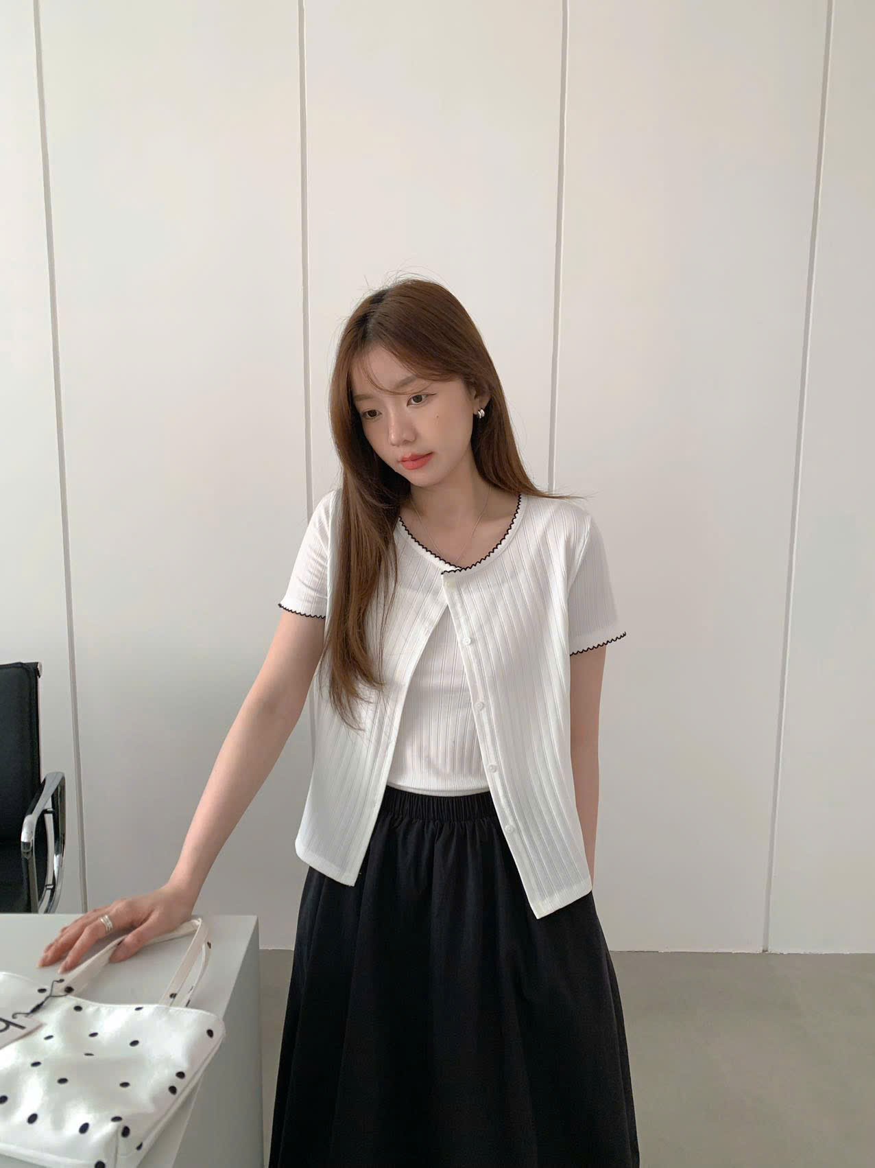 Set Áo Cardigan Dovia Cộc Tay Kèm Hai Dây Kẻ Viền - Ảnh 3